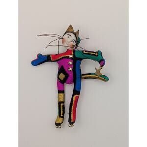 Kathy Ross Artist Jester Cat Pin Hand Painted Fiber Art Brooch Harlequin